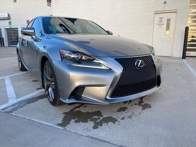2016 Lexus IS 300 4dr Sdn AWD