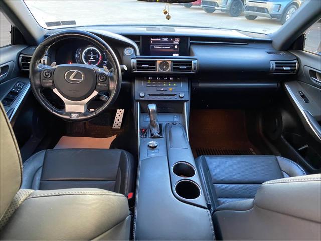 2016 Lexus IS 300 4dr Sdn AWD