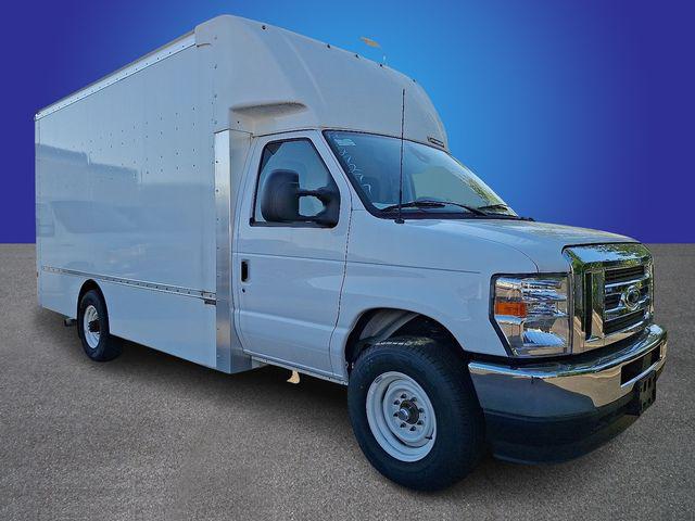 2024 Ford E-350 Cutaway Base Cutaway
