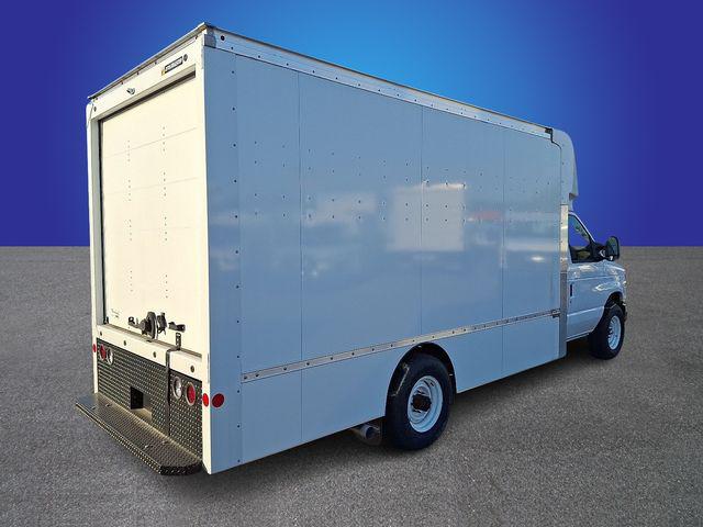 2024 Ford E-350 Cutaway Base Cutaway