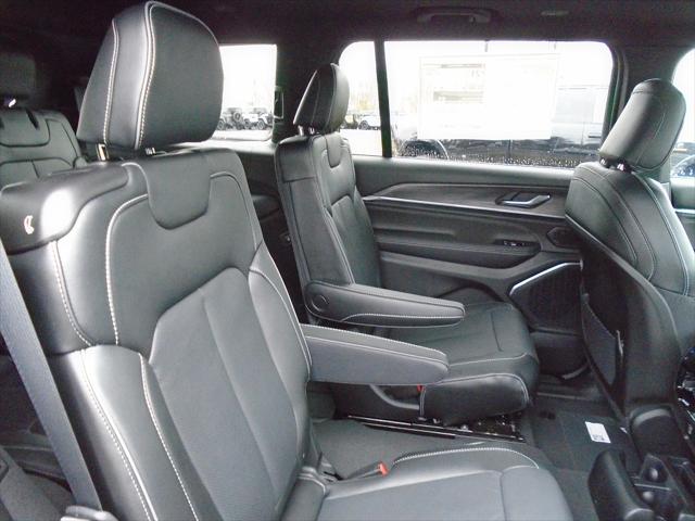 2023 Jeep Grand Cherokee GRAND CHEROKEE L OVERLAND 4X4