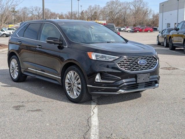 2020 Ford Edge Titanium