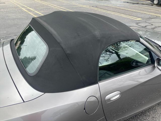 2003 BMW Z4 2.5i