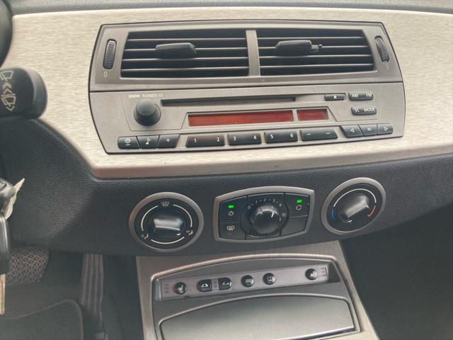 2003 BMW Z4 2.5i
