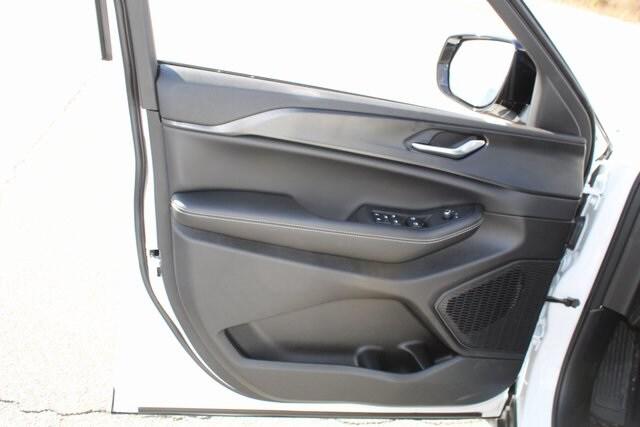 2023 Jeep Grand Cherokee GRAND CHEROKEE ALTITUDE 4X4