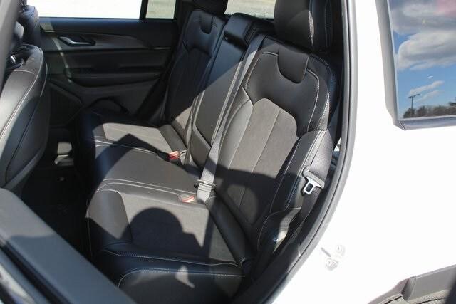 2023 Jeep Grand Cherokee GRAND CHEROKEE ALTITUDE 4X4