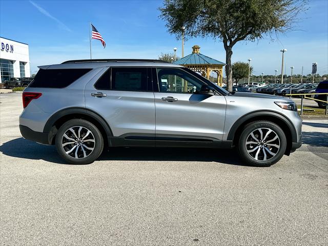 2023 Ford Explorer ST-Line