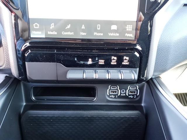 2023 RAM Ram 1500 RAM 1500 BIG HORN CREW CAB 4X4 57 BOX