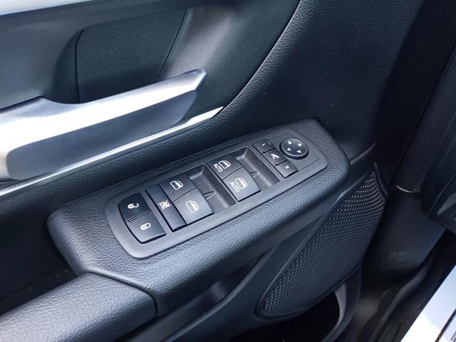 2023 RAM Ram 1500 RAM 1500 BIG HORN CREW CAB 4X4 57 BOX