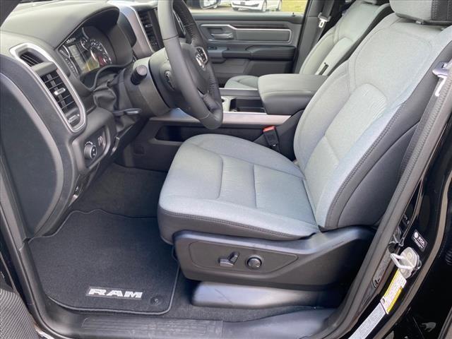 2023 RAM Ram 1500 RAM 1500 BIG HORN CREW CAB 4X4 64 BOX