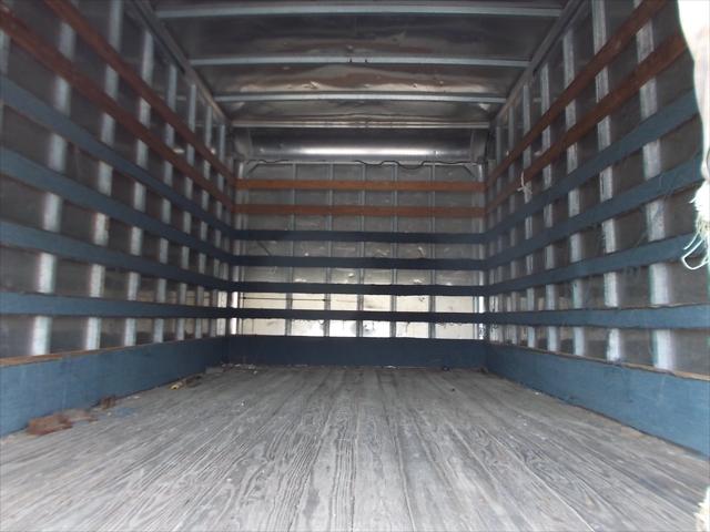2010 Isuzu DSL REG Unknown