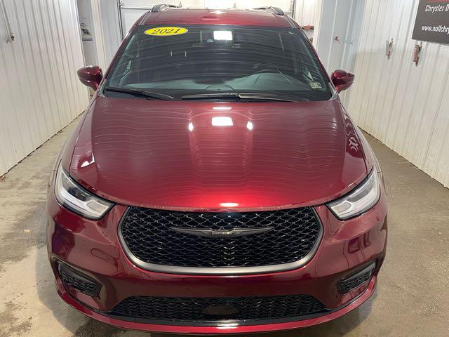 2021 Chrysler Pacifica Touring AWD 2021 Chrysler Pacifica Touring AWD