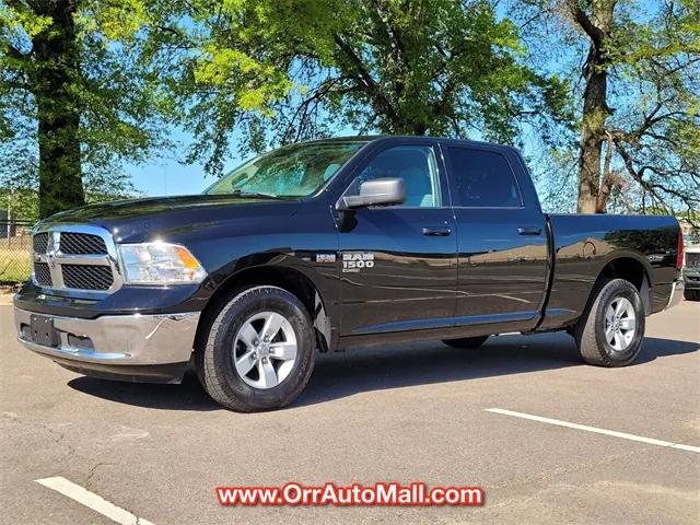2020 RAM 1500 Classic SLT Crew Cab 4x2 64 Box