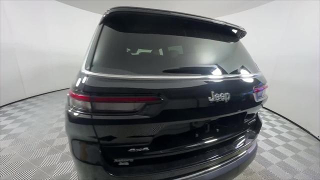 2023 Jeep Grand Cherokee GRAND CHEROKEE L LIMITED 4X4