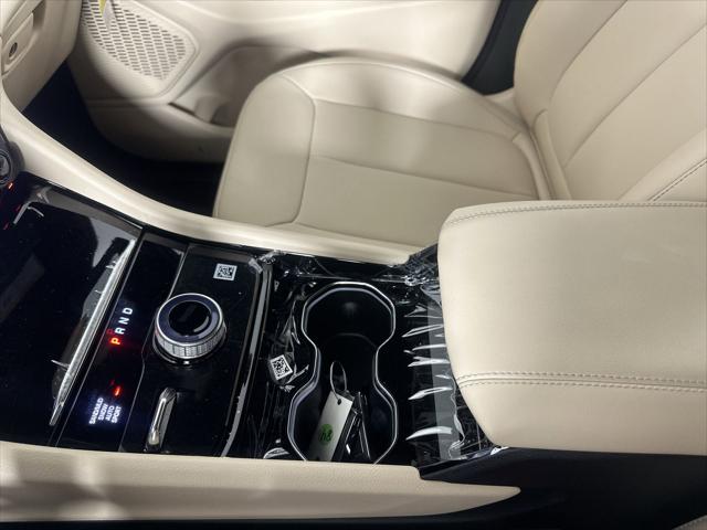2023 Jeep Grand Cherokee GRAND CHEROKEE L LIMITED 4X4