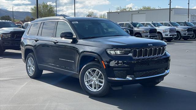 2023 Jeep Grand Cherokee GRAND CHEROKEE L LAREDO 4X4