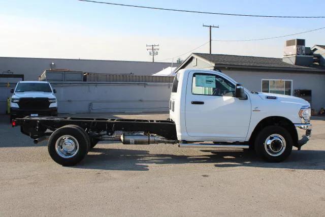 2023 RAM Ram 3500 Chassis Cab RAM 3500 TRADESMAN CHASSIS REGULAR CAB 4X2 84 CA
