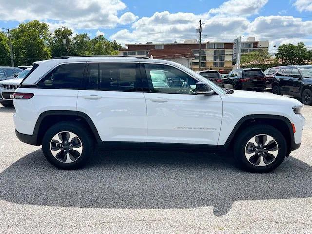 2022 Jeep Grand Cherokee 4xe Limited 4x4