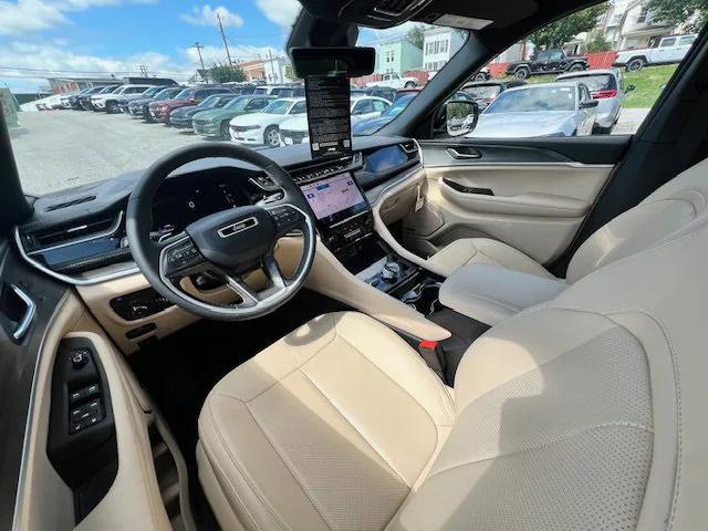 2022 Jeep Grand Cherokee Limited 4x4