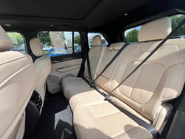 2022 Jeep Grand Cherokee Limited 4x4