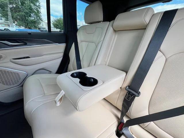 2022 Jeep Grand Cherokee Limited 4x4