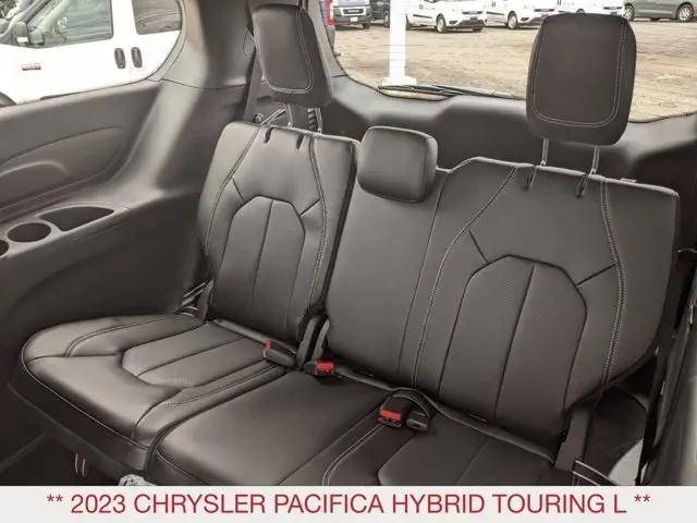 2023 Chrysler Pacifica Hybrid Touring L