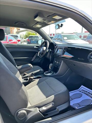 2019 Volkswagen Beetle 2.0T S