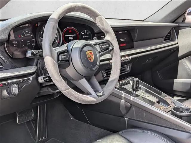 2021 Porsche 911 Carrera