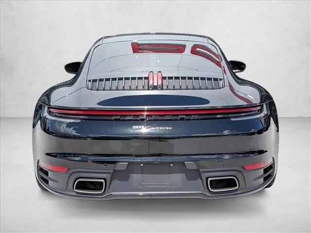 2021 Porsche 911 Carrera