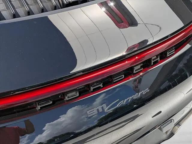 2021 Porsche 911 Carrera