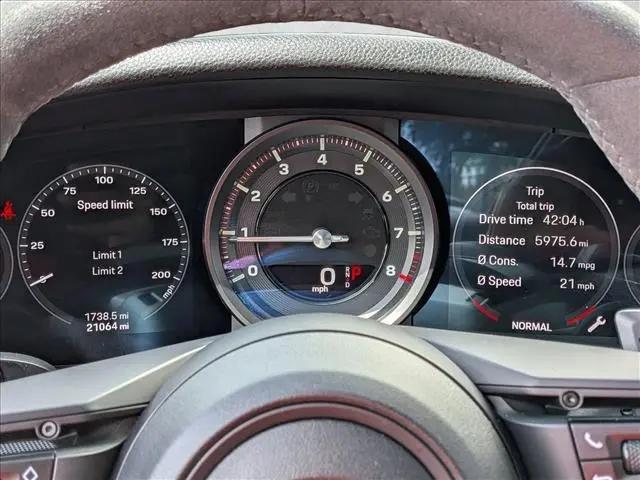 2021 Porsche 911 Carrera