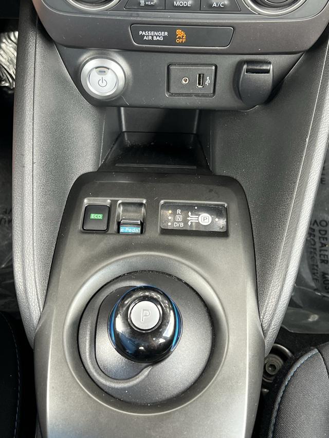 2018 Nissan LEAF S