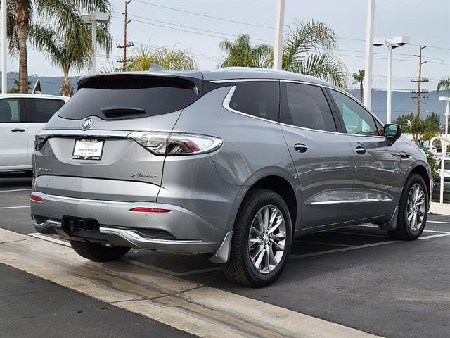 2023 Buick Enclave Avenir AWD 23