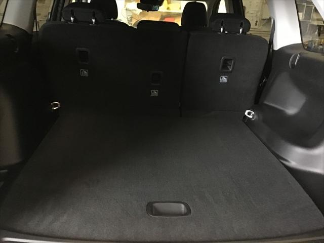 2023 Jeep Grand Cherokee GRAND CHEROKEE LAREDO 4X4