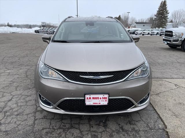 2017 Chrysler Pacifica Touring-L Plus