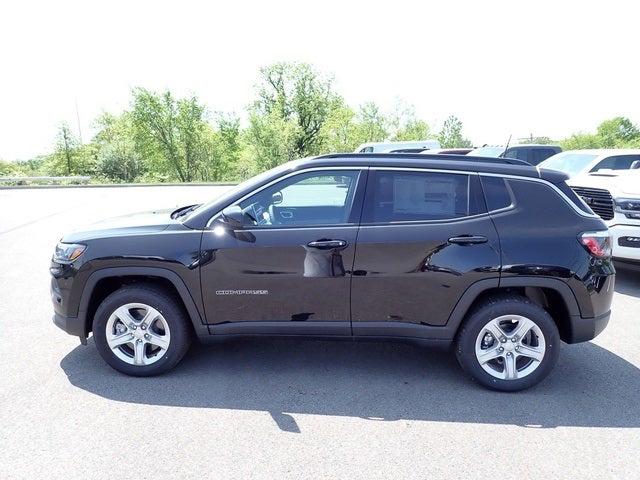 2023 Jeep Compass COMPASS LATITUDE 4X4