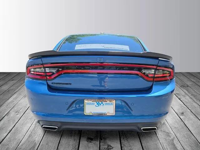 2022 Dodge Charger SXT RWD