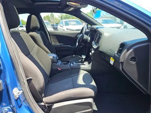 2022 Dodge Charger SXT RWD