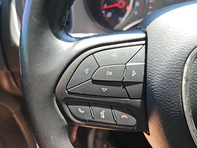 2022 Dodge Charger SXT RWD