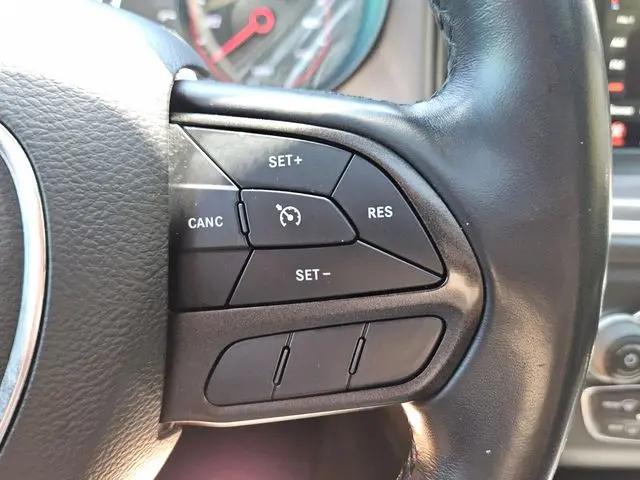 2022 Dodge Charger SXT RWD