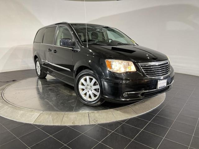 2013 Chrysler Town & Country Touring for sale in Chicago, IL