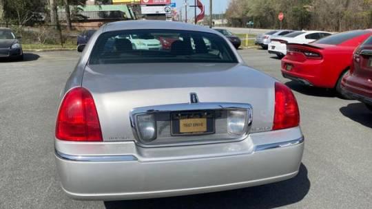 2009 Lincoln Town Car Signature Limited for sale in Macon, GA