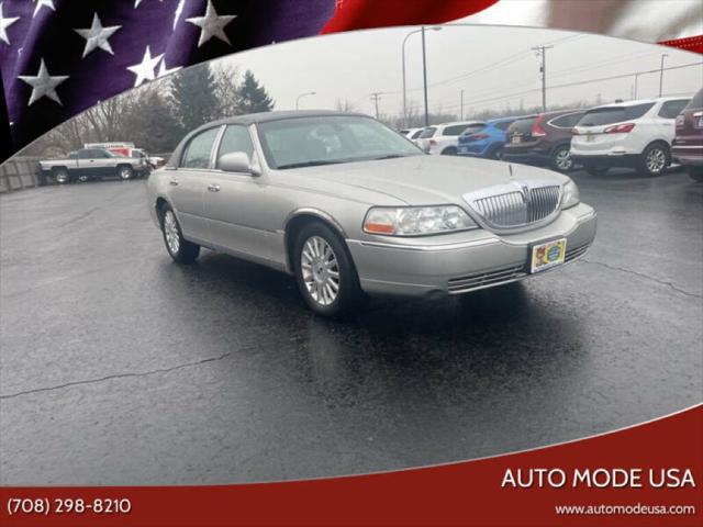 2003 Lincoln Town Car Signature for sale in monee, IL