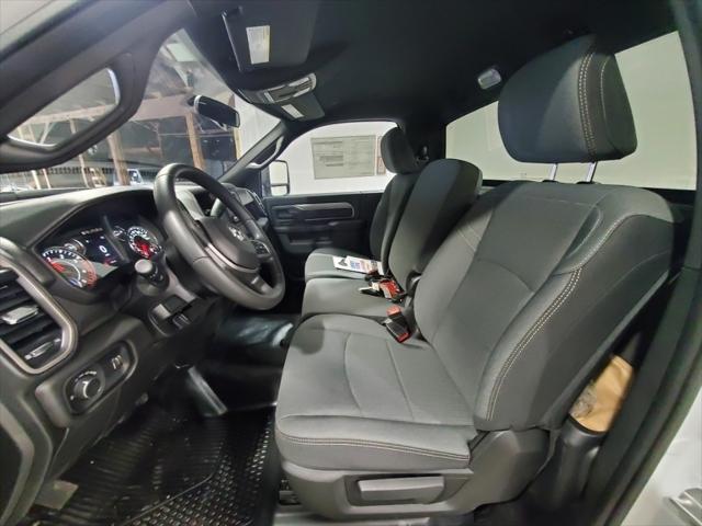 2023 Ram 4500 Chassis Tradesman/SLT