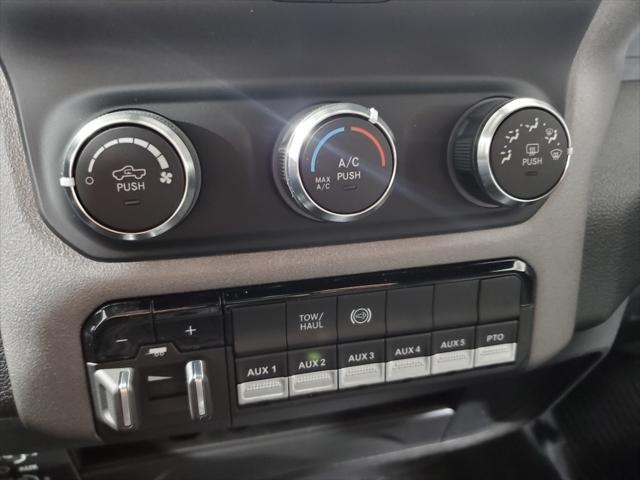 2023 Ram 4500 Chassis Tradesman/SLT