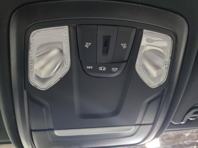 2023 Ram 4500 Chassis Tradesman/SLT