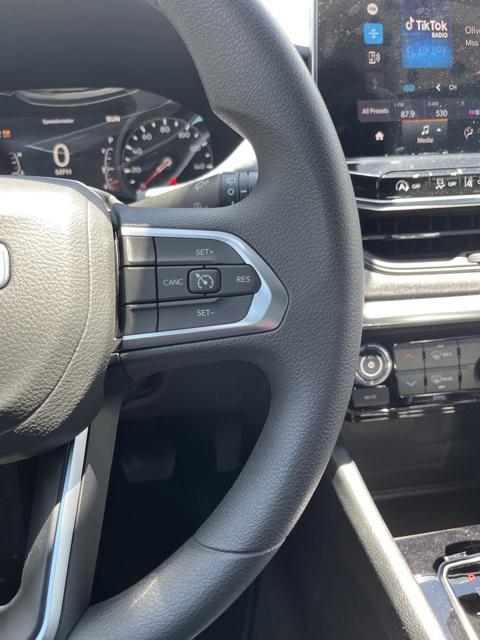 2023 Jeep Compass COMPASS SPORT 4X4