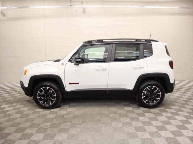 2023 Jeep Renegade RENEGADE TRAILHAWK 4X4