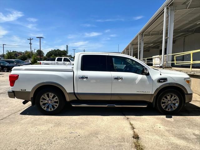 2017 Nissan TITAN Platinum Reserve