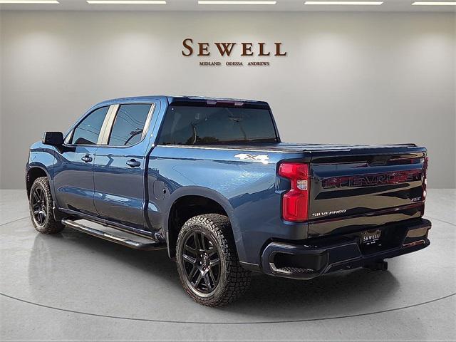 2022 Chevrolet Silverado 1500 4WD Crew Cab Short Bed RST